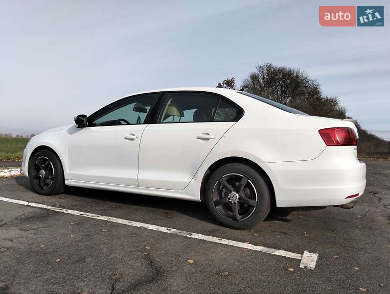 Седан Volkswagen Jetta 2013 в Конотопе фото 11 Седан Volkswagen Jetta 2013 в Конотопе