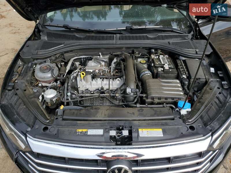 Седан Volkswagen Jetta 2021 в Дніпрі