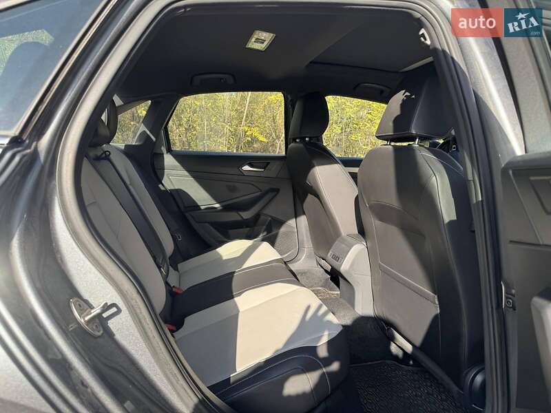 Седан Volkswagen Jetta 2019 в Киеве фото 13 Седан Volkswagen Jetta 2019 в Киеве