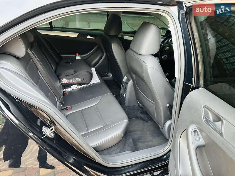 Седан Volkswagen Jetta 2014 в Виннице фото 8 Седан Volkswagen Jetta 2014 в Виннице