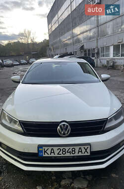 Седан Volkswagen Jetta 2016 в Києві