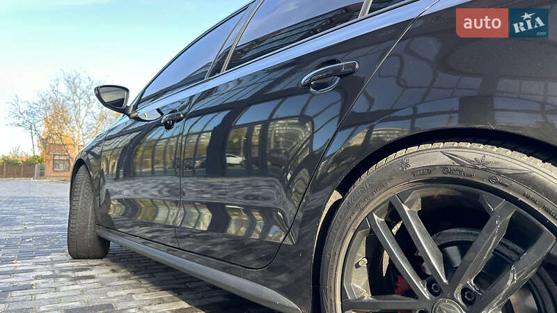 Седан Volkswagen Jetta 2015 в Полтаве