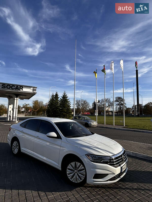 Седан Volkswagen Jetta 2019 в Одессе