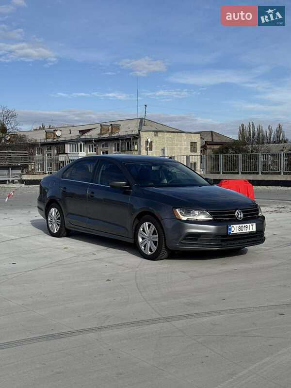 Седан Volkswagen Jetta 2016 в Києві