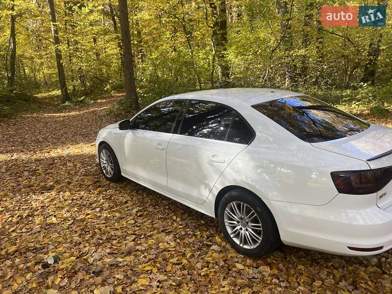 Volkswagen Jetta 2017