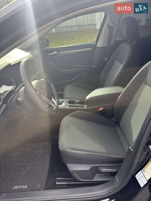 Седан Volkswagen Jetta 2020 в Львове фото 13 Седан Volkswagen Jetta 2020 в Львове