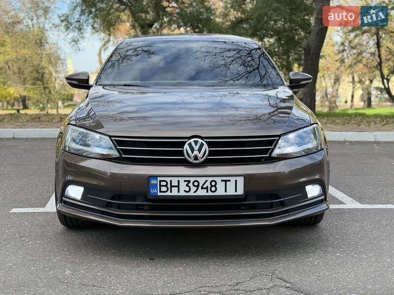 Седан Volkswagen Jetta 2016 в Одессе