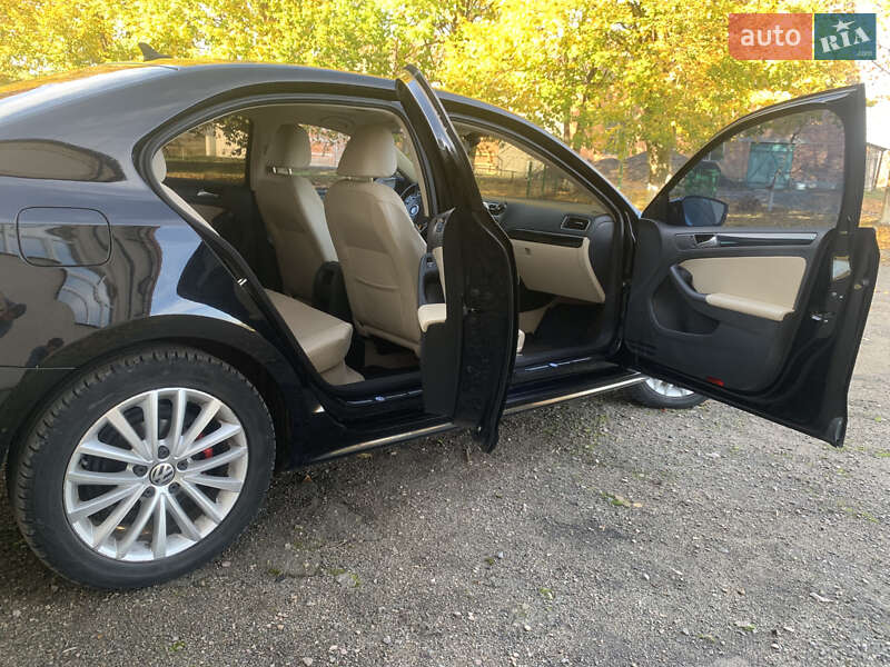 Седан Volkswagen Jetta 2015 в Белой Церкви фото 8 Седан Volkswagen Jetta 2015 в Белой Церкви