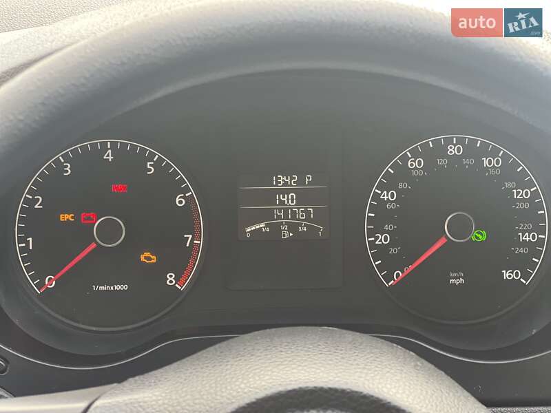 Седан Volkswagen Jetta 2012 в Запорожье