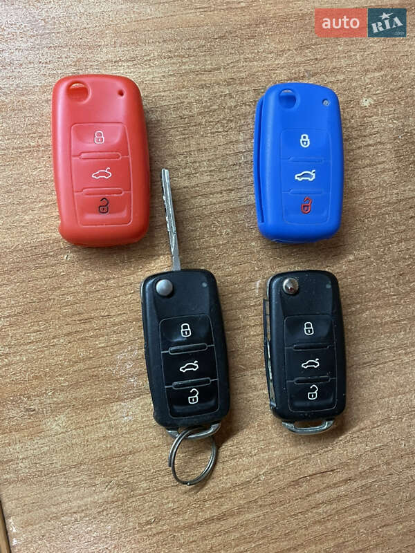 Седан Volkswagen Jetta 2015 в Києві