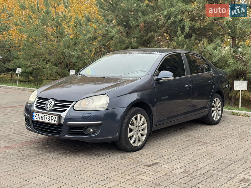 Volkswagen Jetta 2008