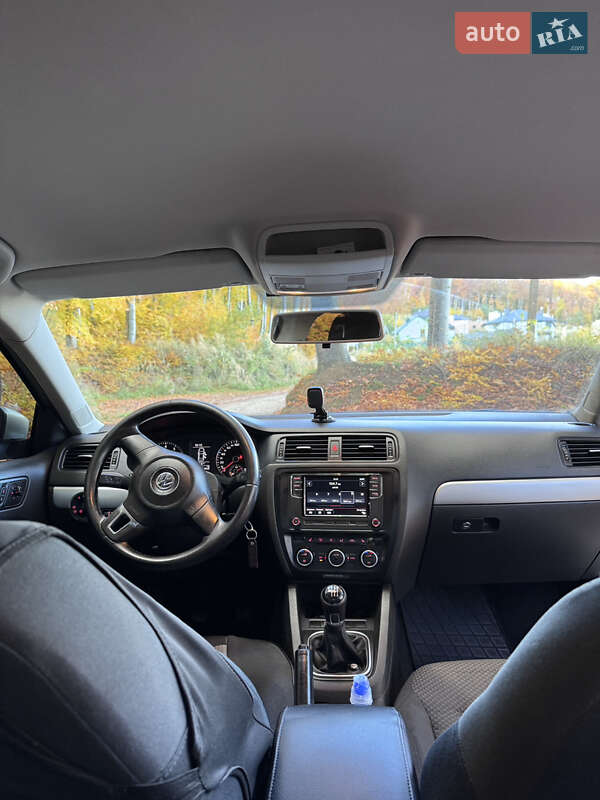 Седан Volkswagen Jetta 2013 в Винниках фото 7 Седан Volkswagen Jetta 2013 в Винниках