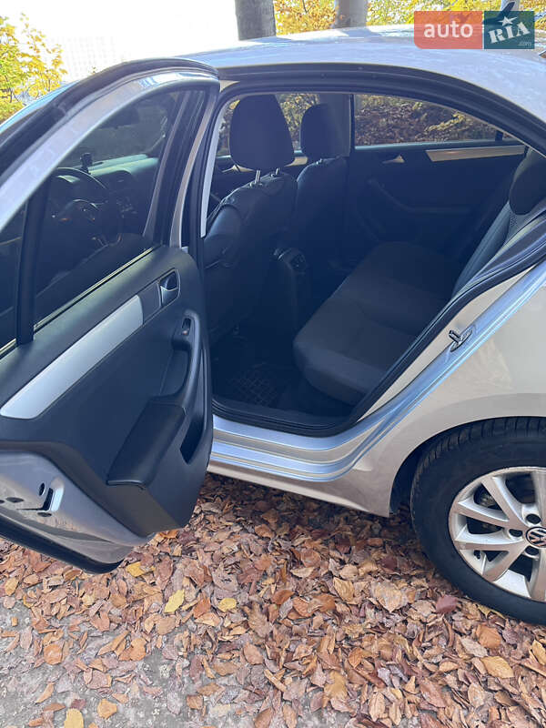 Седан Volkswagen Jetta 2013 в Винниках фото 14 Седан Volkswagen Jetta 2013 в Винниках