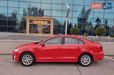 Седан Volkswagen Jetta 2014 в Запоріжжі