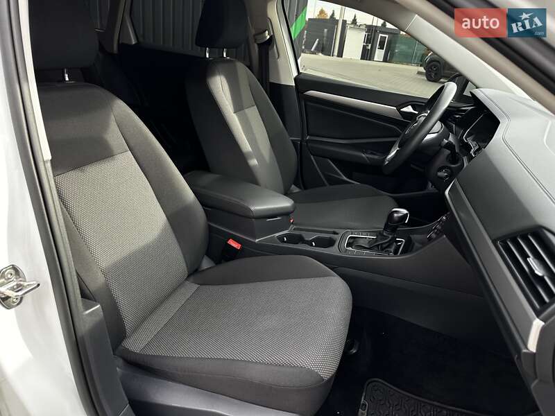 Седан Volkswagen Jetta 2020 в Львове фото 32 Седан Volkswagen Jetta 2020 в Львове