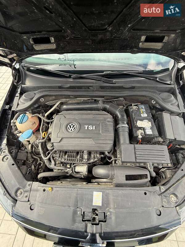 Седан Volkswagen Jetta 2016 в Броварах