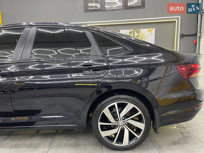 Седан Volkswagen Jetta 2019 в Днепре фото 58 Седан Volkswagen Jetta 2019 в Днепре