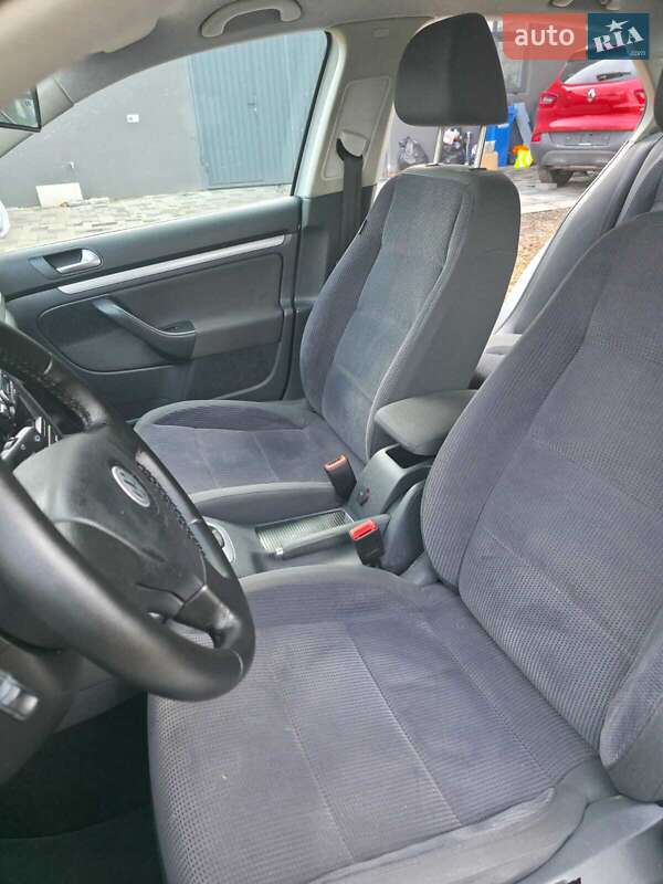 Седан Volkswagen Jetta 2008 в Івано-Франківську фото 15 Седан Volkswagen Jetta 2008 в Івано-Франківську