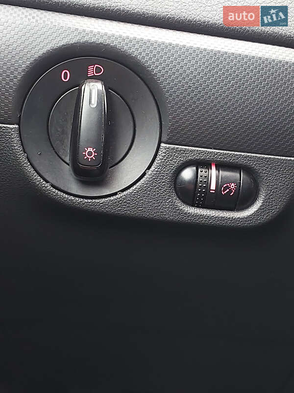 Седан Volkswagen Jetta 2015 в Киеве фото 37 Седан Volkswagen Jetta 2015 в Киеве