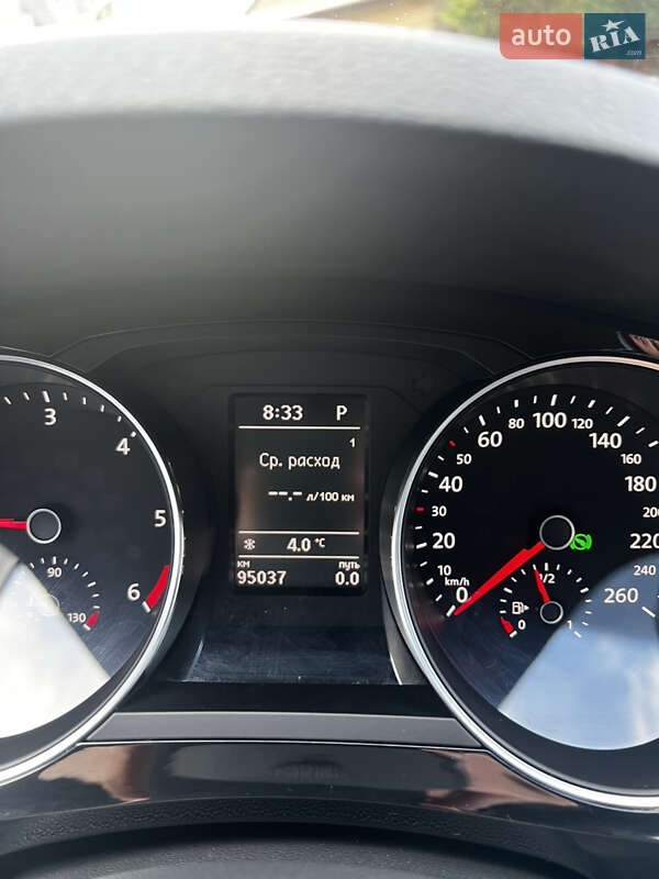 Седан Volkswagen Jetta 2016 в Харькове фото 7 Седан Volkswagen Jetta 2016 в Харькове