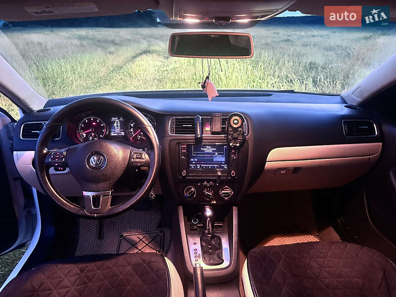 Седан Volkswagen Jetta 2012 в Репках фото 9 Седан Volkswagen Jetta 2012 в Репках