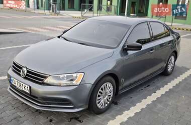 Седан Volkswagen Jetta 2015 в Ірпені