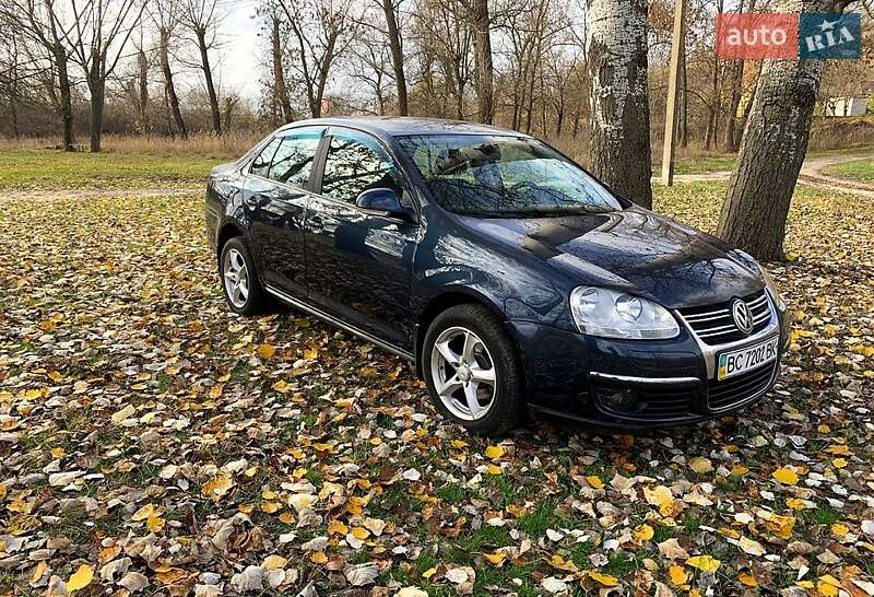 Седан Volkswagen Jetta 2008 в Кобеляках
