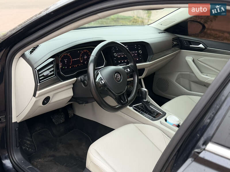 Седан Volkswagen Jetta 2018 в Полтаве