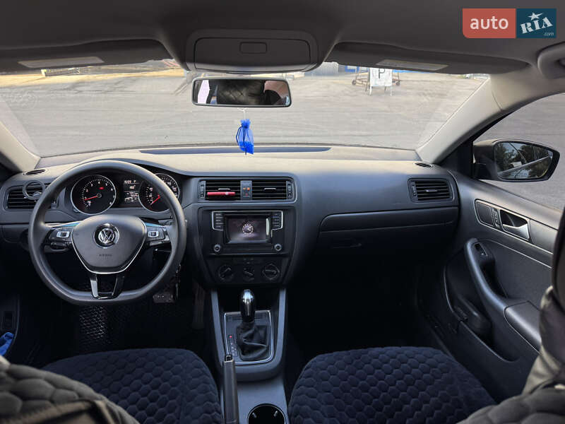 Седан Volkswagen Jetta 2015 в Запорожье