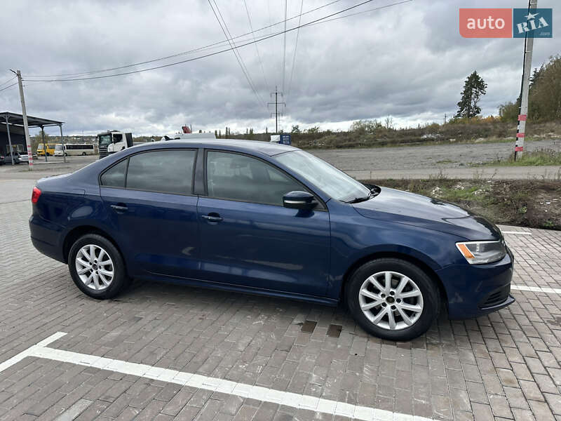 Седан Volkswagen Jetta 2012 в Киеве