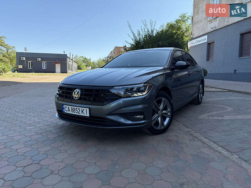 Седан Volkswagen Jetta 2019 в Кривом Роге