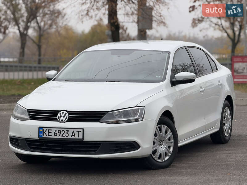 Volkswagen Jetta 2014