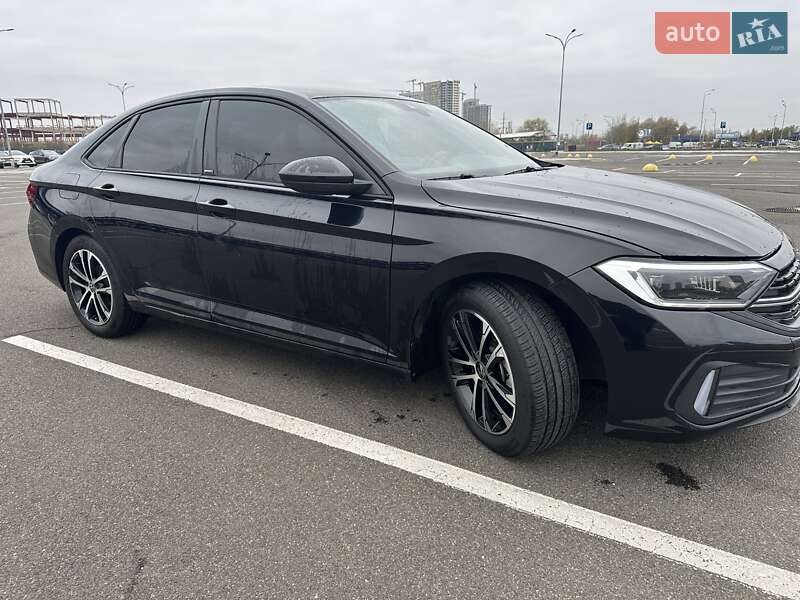 Седан Volkswagen Jetta 2023 в Киеве фото 3 Седан Volkswagen Jetta 2023 в Киеве