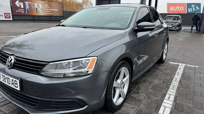 Седан Volkswagen Jetta 2012 в Киеве