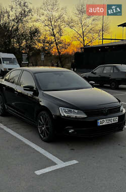 Седан Volkswagen Jetta 2012 в Запорожье