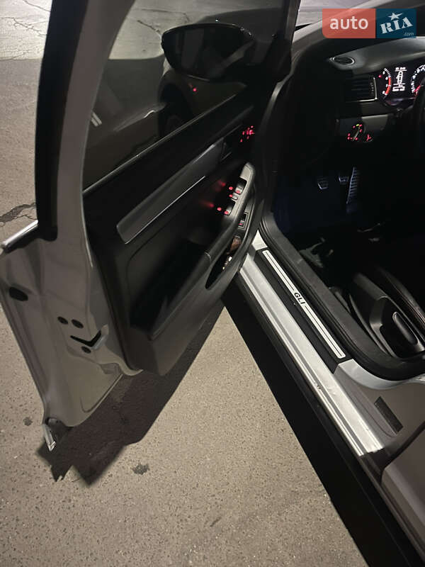 Седан Volkswagen Jetta 2012 в Виннице фото 24 Седан Volkswagen Jetta 2012 в Виннице