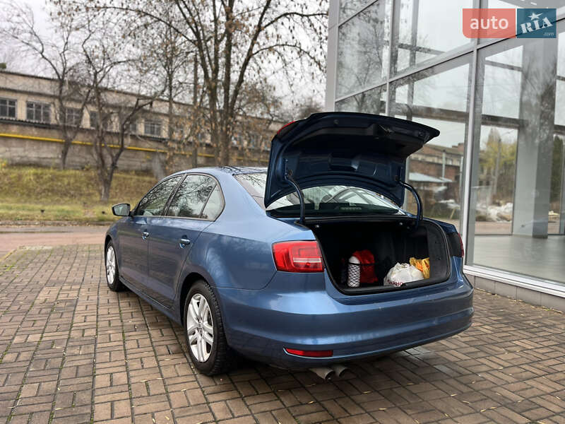 Седан Volkswagen Jetta 2014 в Чернігові фото 9 Седан Volkswagen Jetta 2014 в Чернігові