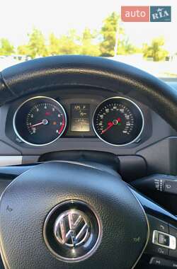 Седан Volkswagen Jetta 2015 в Днепре