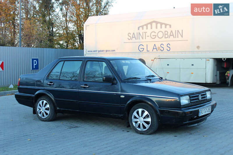 Седан Volkswagen Jetta 1990 в Кременце