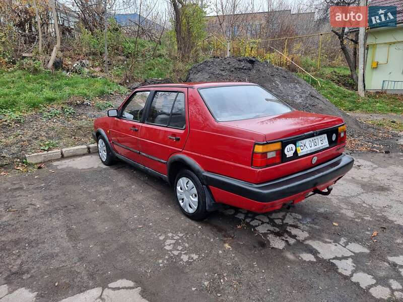Седан Volkswagen Jetta 1992 в Ровно фото Седан Volkswagen Jetta 1992 в Ровно