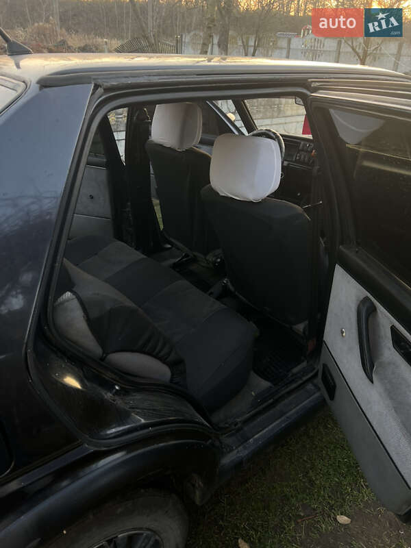 Седан Volkswagen Jetta 1990 в Старичах