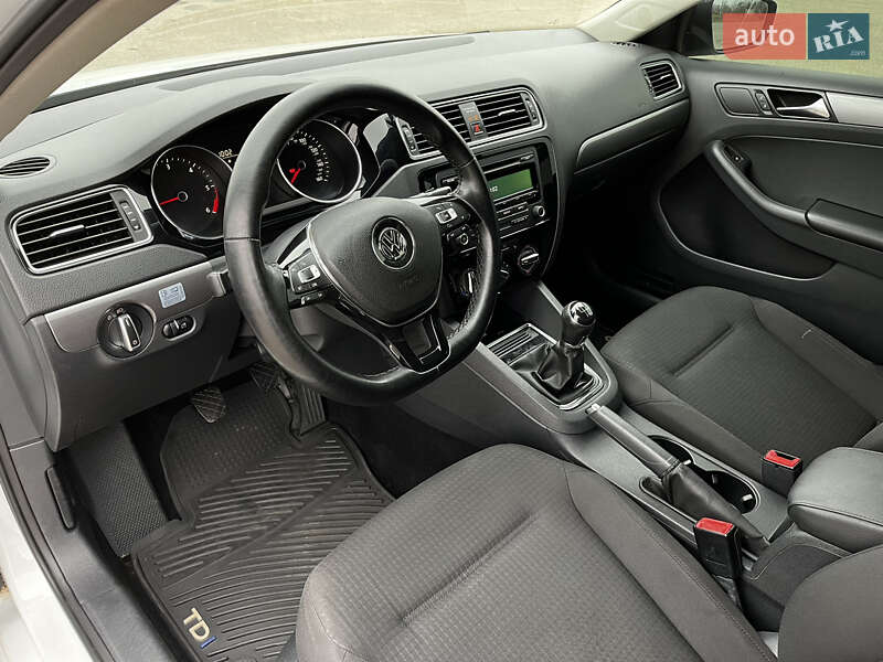 Седан Volkswagen Jetta 2014 в Кобеляках фото 20 Седан Volkswagen Jetta 2014 в Кобеляках