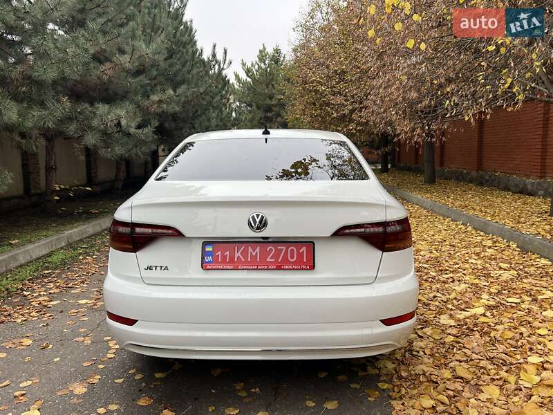 Седан Volkswagen Jetta 2019 в Дніпрі