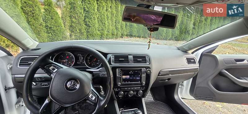 Седан Volkswagen Jetta 2016 в Львове фото 4 Седан Volkswagen Jetta 2016 в Львове