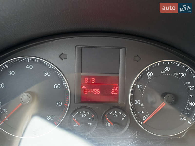 Седан Volkswagen Jetta 2009 в Києві фото 11 Седан Volkswagen Jetta 2009 в Києві