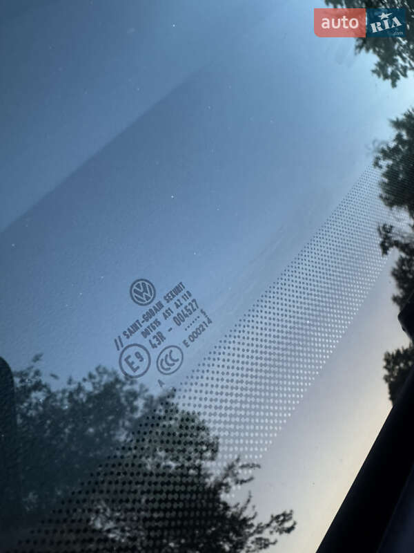 Седан Volkswagen Jetta 2015 в Запорожье