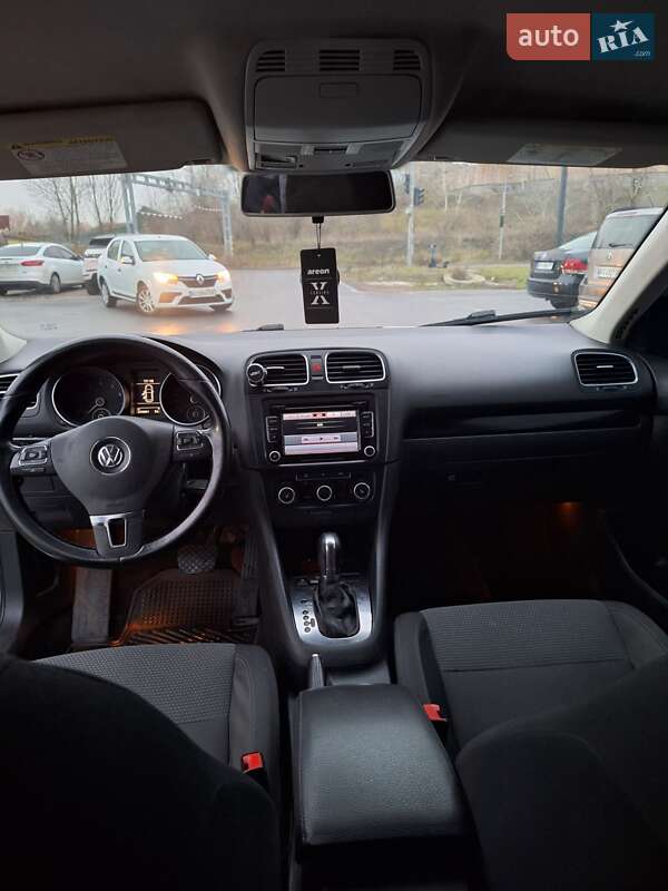 Универсал Volkswagen Jetta 2012 в Киеве фото 16 Универсал Volkswagen Jetta 2012 в Киеве