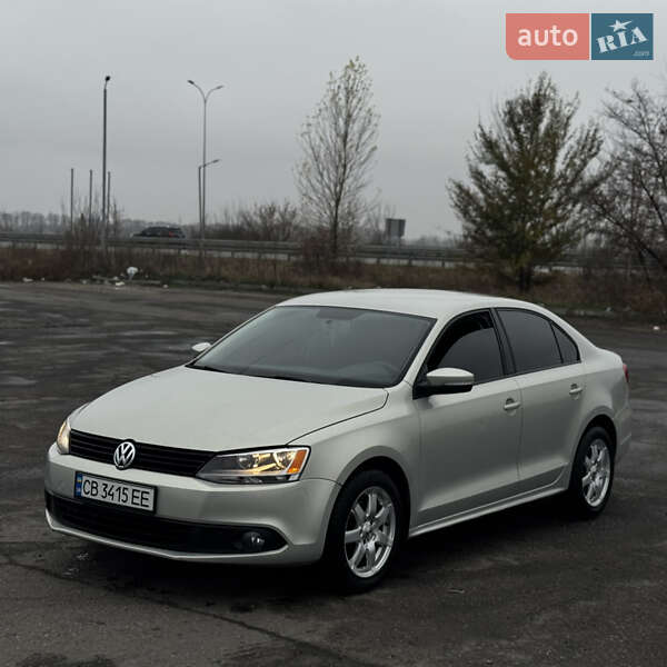 Седан Volkswagen Jetta 2011 в Пирятині