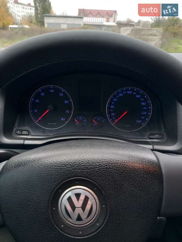 Седан Volkswagen Jetta 2008 в Ладыжине