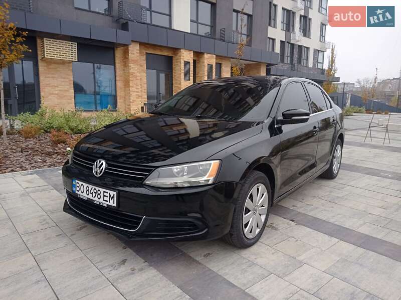 Седан Volkswagen Jetta 2012 в Кропивницком фото Седан Volkswagen Jetta 2012 в Кропивницком